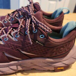Hoka Anacapa Grape Boysenberry Sneakers Excellent Condition